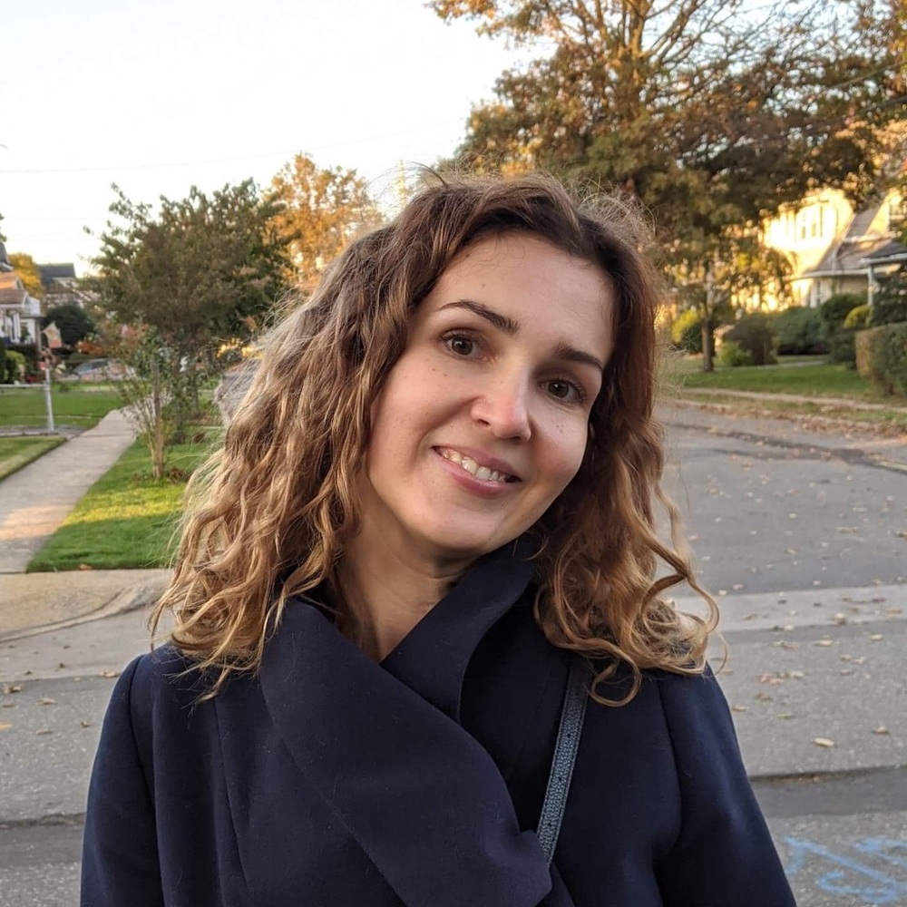 Meet your Posher, Julia